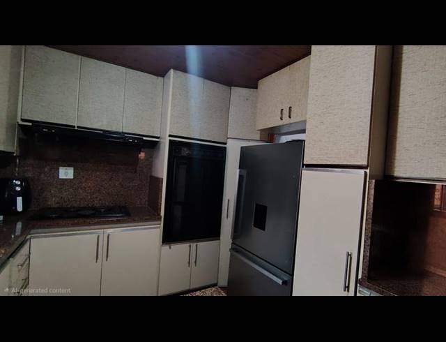 3 BEDROOM HOUSE FOR SALE IN MONTFORD